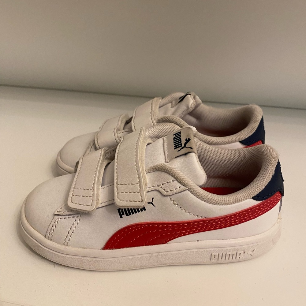 Puma toddler sneakers